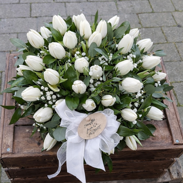 White Tulip Posy